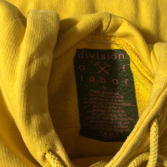 Yellow hoodie with cool graphics - Picture 5 of 5